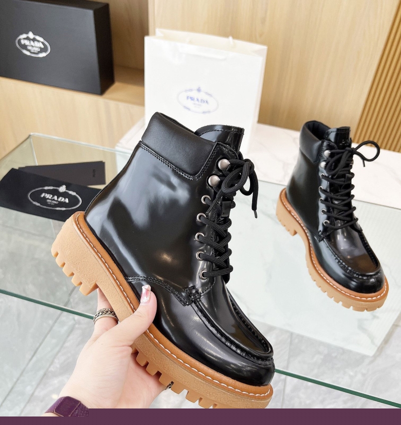 Pra*a boots